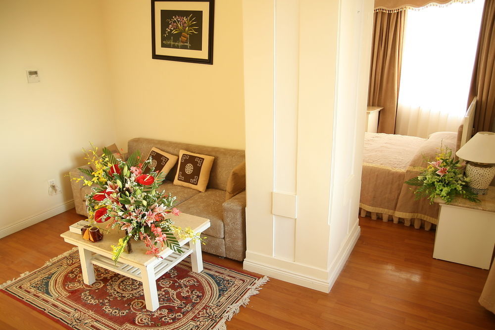 Danly Hotel Ханой Екстериор снимка